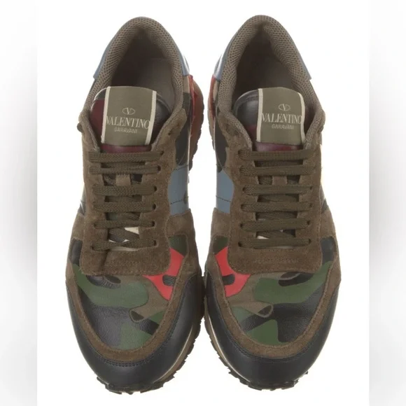 EUC Valentino suede sneakers - beautiful and comfortable - from TRR - with box - Picture 5 of 12